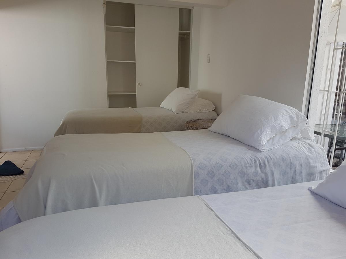 Aparthotel Carmona La Serena Oda fotoğraf
